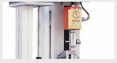 เครื่องทดสอบความต้านแรงดึงด้วยไมโครคอมพิวเตอร์ 5 ~ 500 Mm / Min สำหรับยาง / พลาสติก