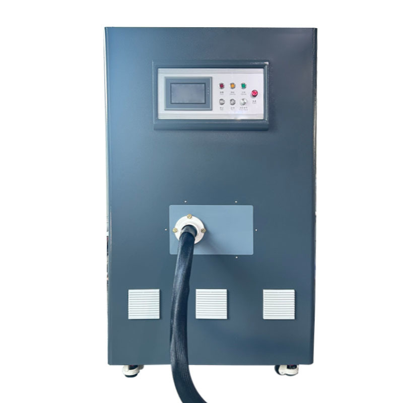 เครื่องทำความร้อนแบบเหนี่ยวนำไฟฟ้า 120 KW สำหรับเตาหลอมขึ้นรูปสำหรับส่วนประกอบหลักในการขึ้นรูปค้อนน็อต