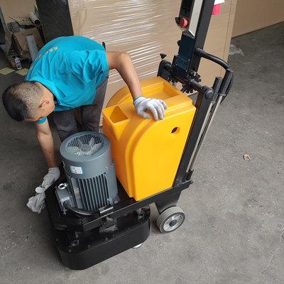 เครื่องขัดพื้นคอนกรีต 4kw / 5.5hp เครื่องขัดพื้นขัดเงาสำหรับ Home