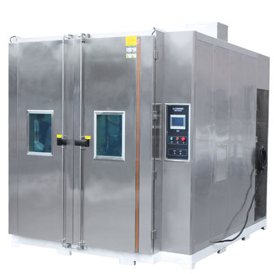 เดินขนาดใหญ่ในความชื้นและอุณหภูมิห้องแวดล้อม